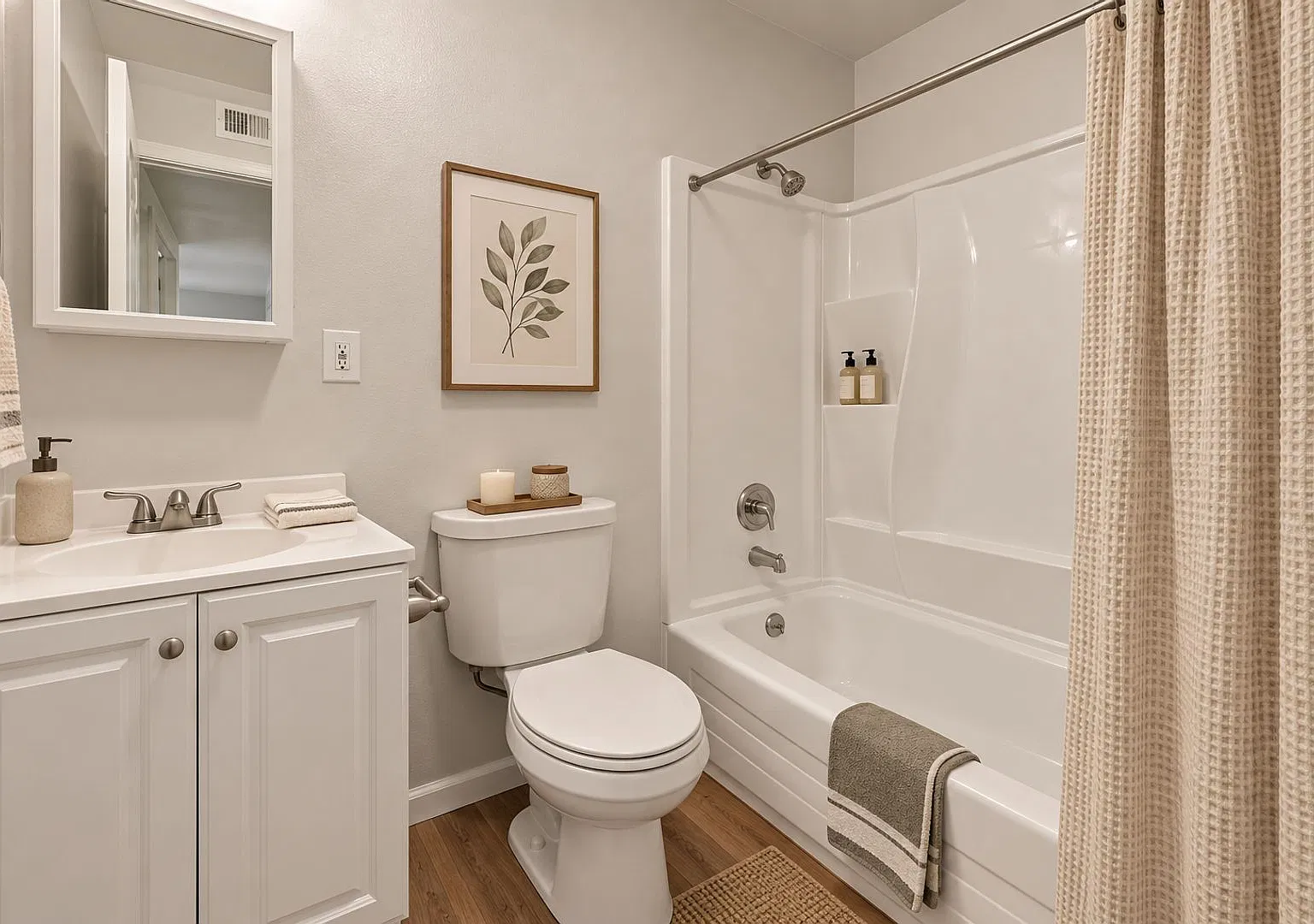 405 Grand Canyon Blvd — Photo 2