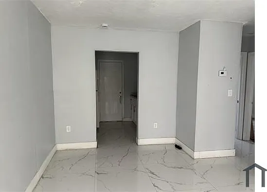 2 bed, $2,200 — Photo 3