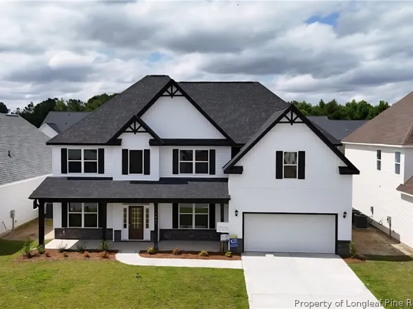 1719 Smith Farm St, Fayetteville, NC 28306