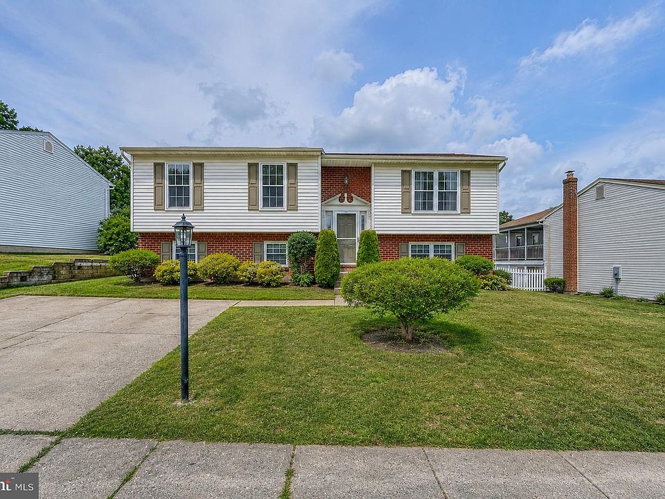 1st image of 9520 Oakbranch Way