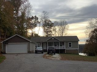 176 McJunkin Rd, Central, SC 29630