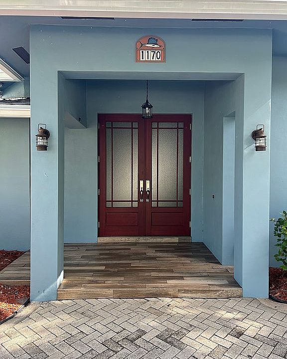 1st image of 1170 SW 21st St