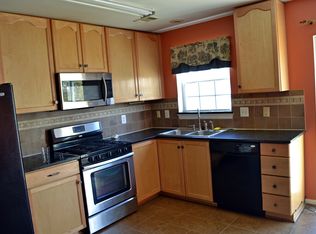 8506 Coronation Ln, Bristow, VA 20136