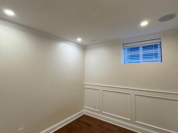 2 bedroom rental in Burnaby — photo 13