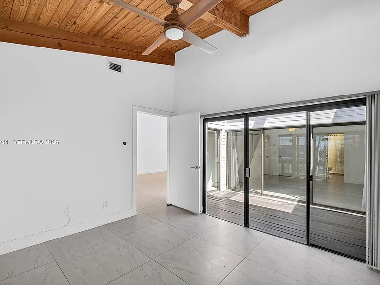 2619 S Parkview Dr — Photo 54