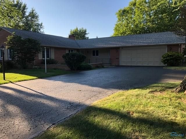 1st image of 152 Church Hill Dr