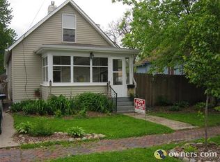 3805 9th St, Des Moines, IA 50313