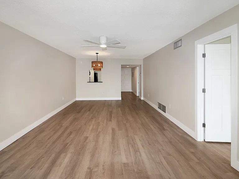 210 Santa Maria St #347 — Photo 9