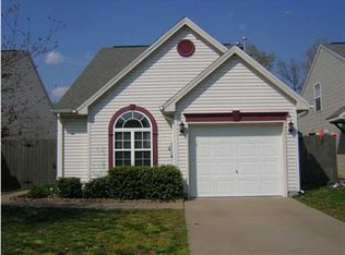 5791 Riverwalk Cir, Newburgh, IN 47630