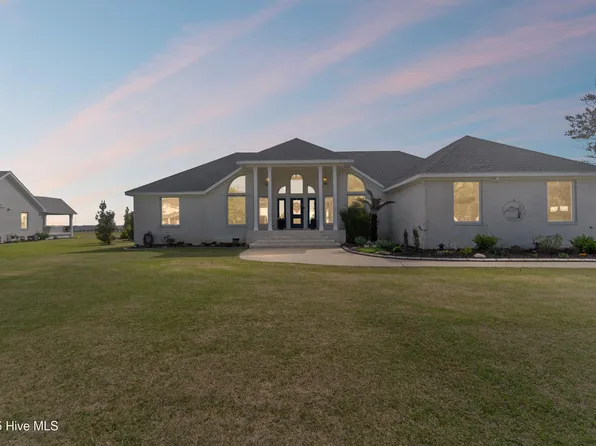 111 Waterway Court, Aydlett, NC 27916