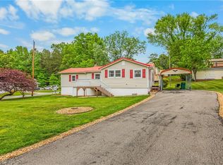 103 Howard St, Pilot Mtn, NC 27041