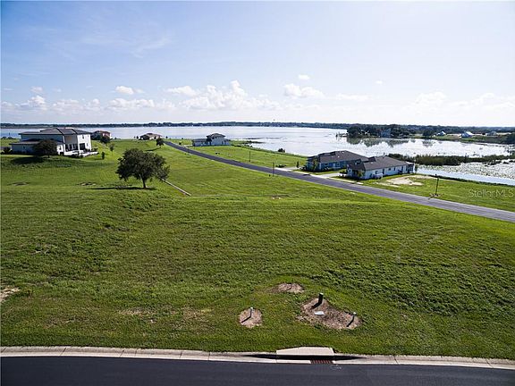 2nd image of 114 Blazing Star Ave