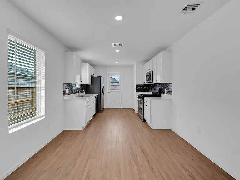 26827 Cenzontle Dr — Photo 7