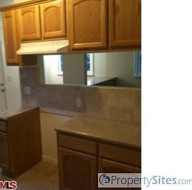 3rd image of 961 Le Borgne Ave