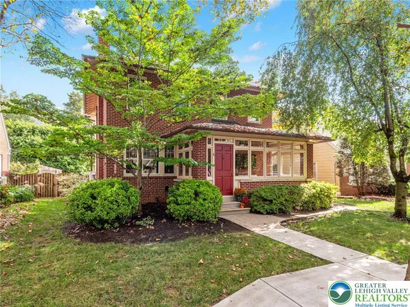 823 N Broad St, Allentown, PA 18104