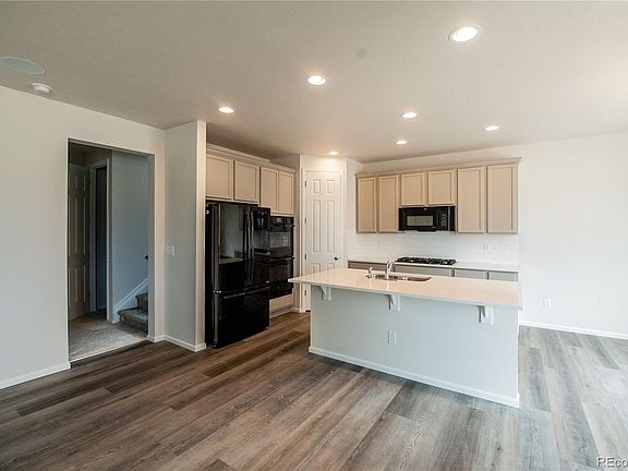 3rd image of 20922 E Quincy Place