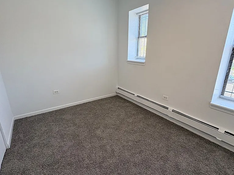 5000 W Madison St — Photo 38