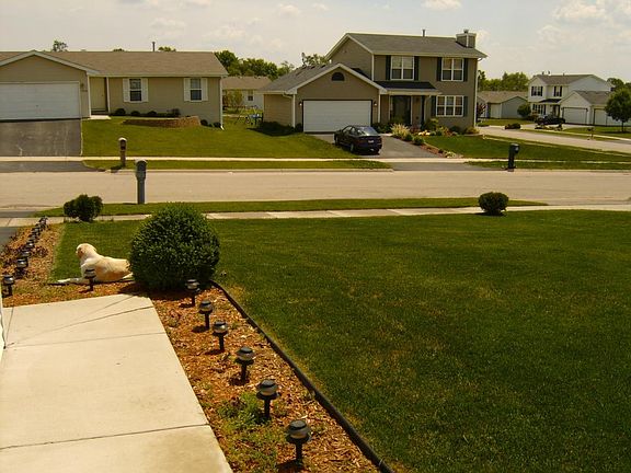 3rd image of 4439 Sunbury Dr