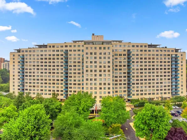 10500 Rockville Pike Unit 1410, Rockville, MD 20852