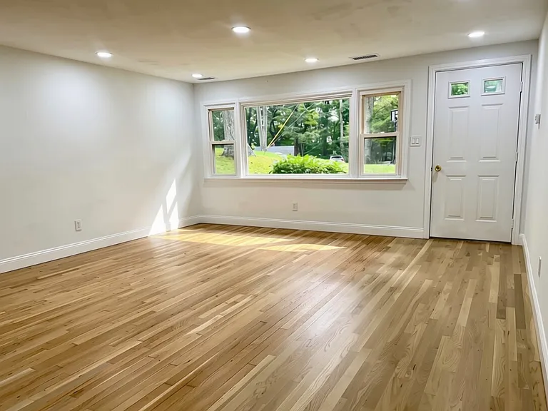 51 Birchwood Rd — Photo 10