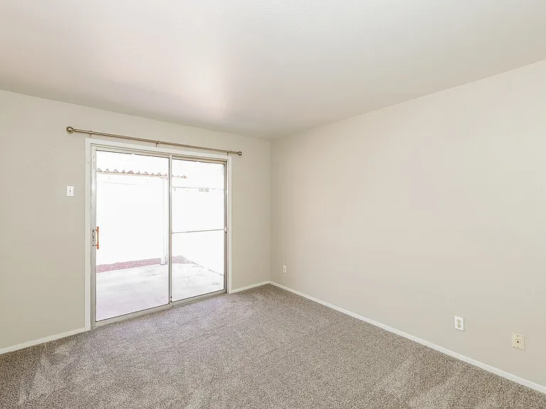 5323 Sable Ct — Photo 9