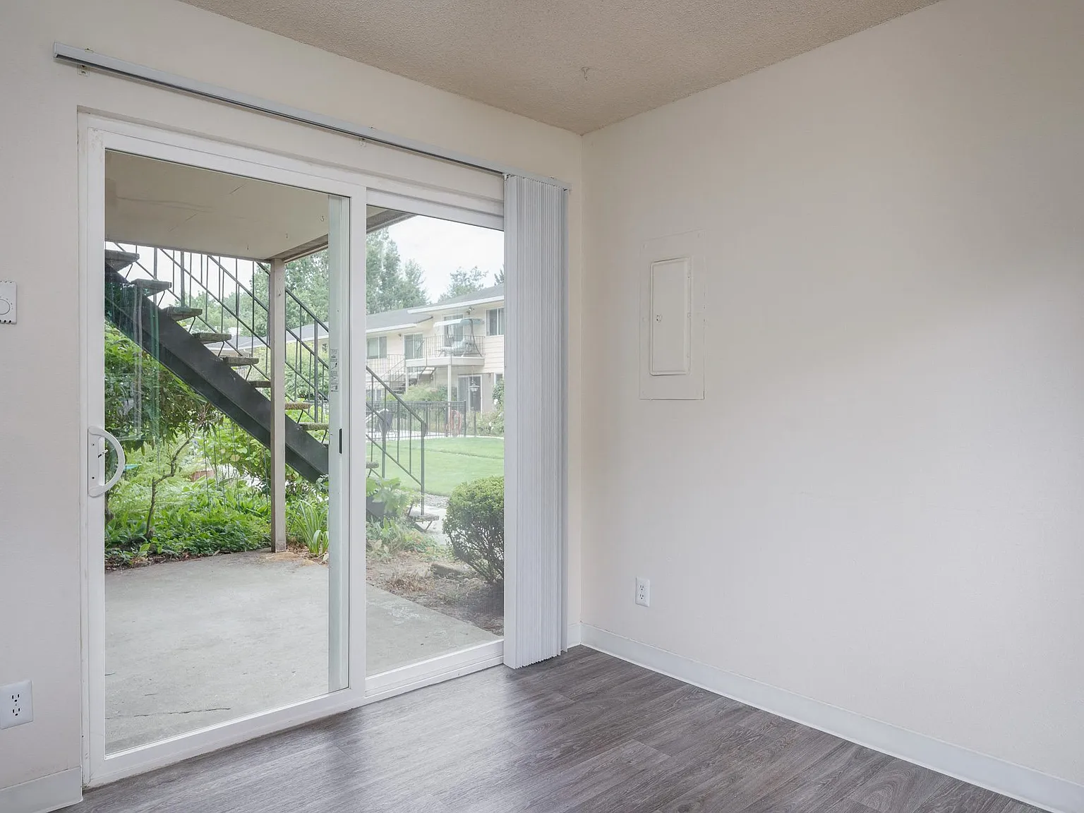56 Commons Apartments — Photo 4