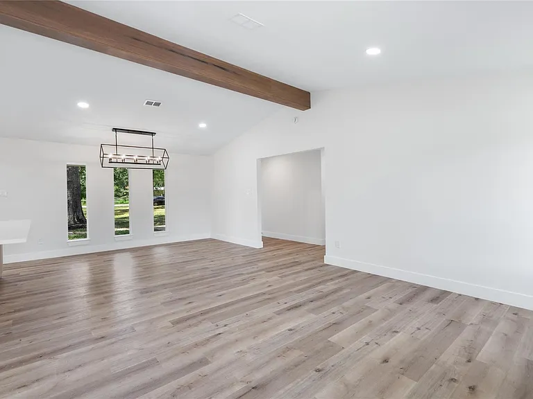12019 Beth Ln — Photo 12