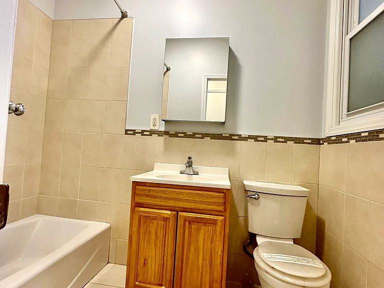 223 Covert St #3 — Photo 10