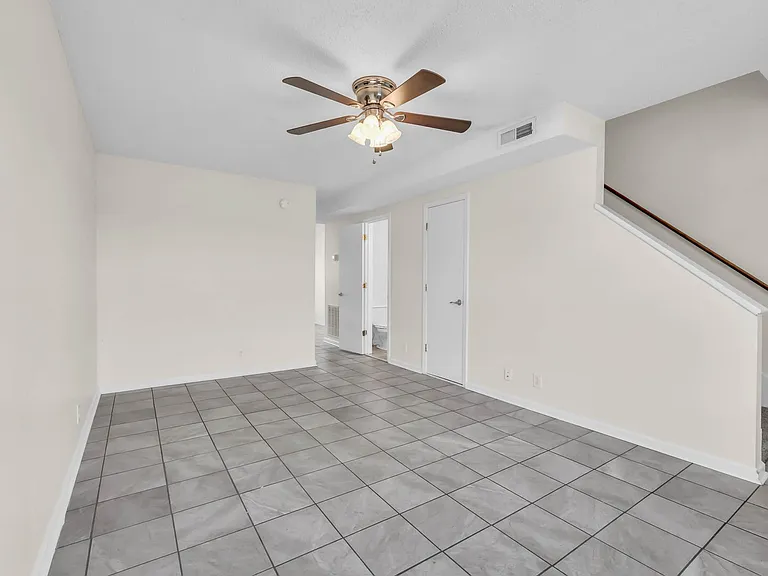 2451 W Wilson Rd — Photo 3
