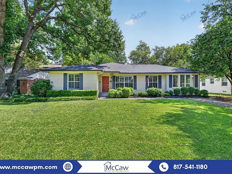 3550 Ainsworth Dr — Photo 1