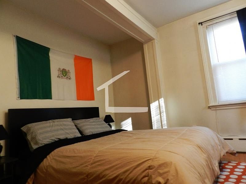 2nd image of 29 Dighton St APT 01