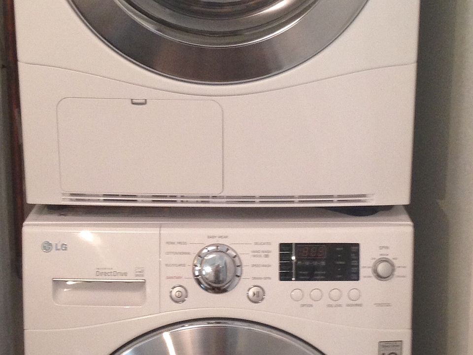 1st image of 8180 Lemmon Ave APT 203