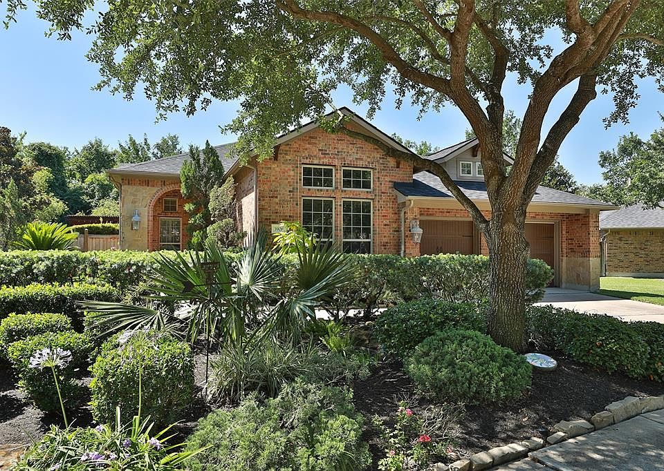 1st image of 3906 Avalon Garden Ln