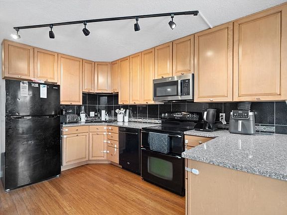 5th image of 290 Straight Creek Drive UNIT 107