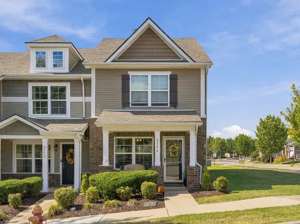 2556 River Trail Dr, Hermitage, TN 37076