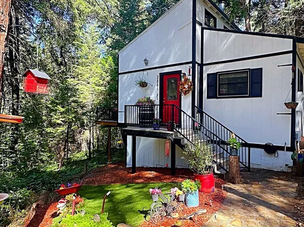 2881 Birch Ct, Camino, CA 95709