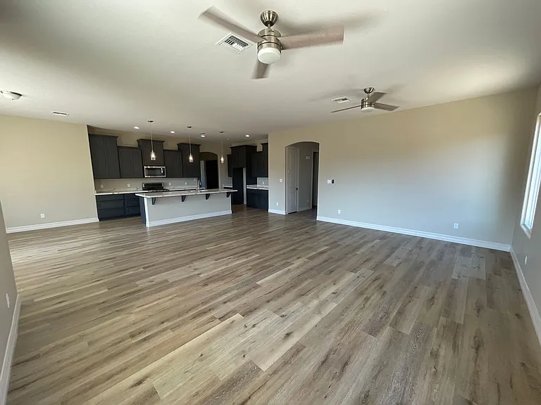 12771 S Karimme Ave — Photo 11