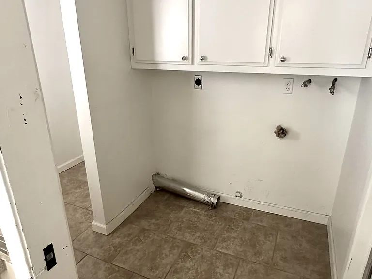 14940 Gayhead Rd — Photo 21