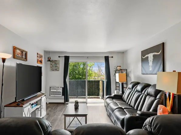 4328 Melody Ln APT 204, Madison, WI 53704