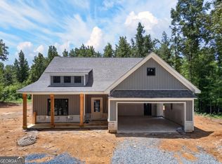 457 Relay Rd, Silver Creek, GA 30173