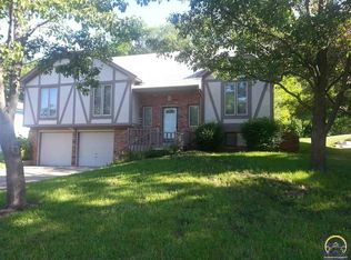 4732 SE 25th St, Tecumseh, KS 66542