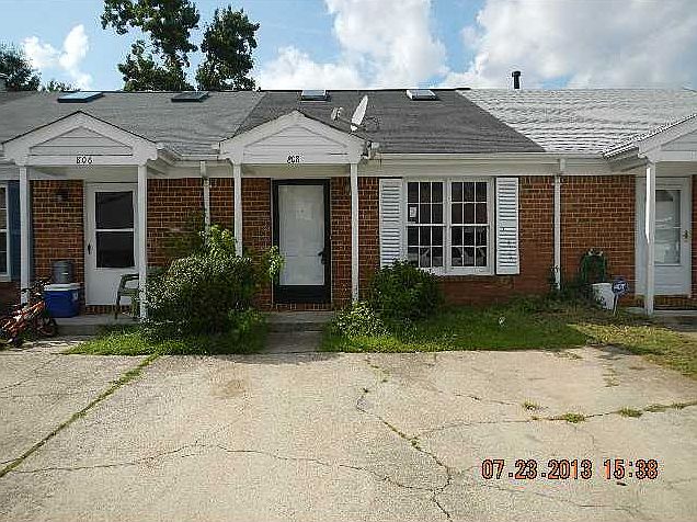 1st image of 808 Wickford Dr