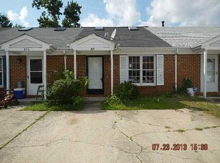 808 Wickford Dr, Chesapeake, VA 23320