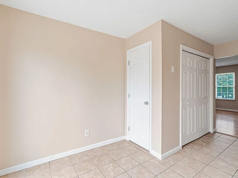 4801 Cannon Ridge Dr #C — Photo 8