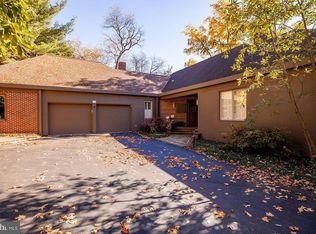 723 Buckwood Ln, Lititz, PA 17543