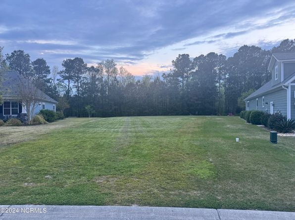 414 Caroline Sanders Way, Holly Ridge, NC 28445