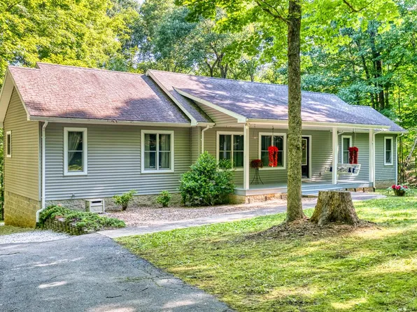100 Hart Ln, Belton, KY 42324
