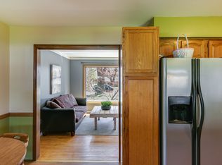 31008 Grandview Ave, Westland, MI 48186