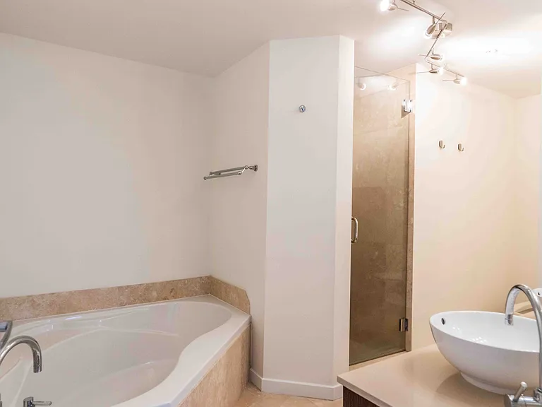 300 Majorca Ave #Penthouse 403 — Photo 27