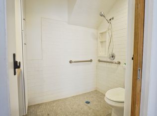 82 Hawthorne St, Malden, MA 02148